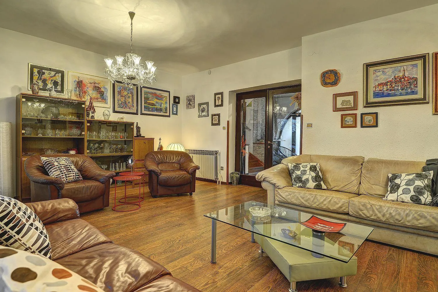 Tolle Ferienwohnung Mit Grossem Pool, Klima, Wlan, Bbq Pula Apartment